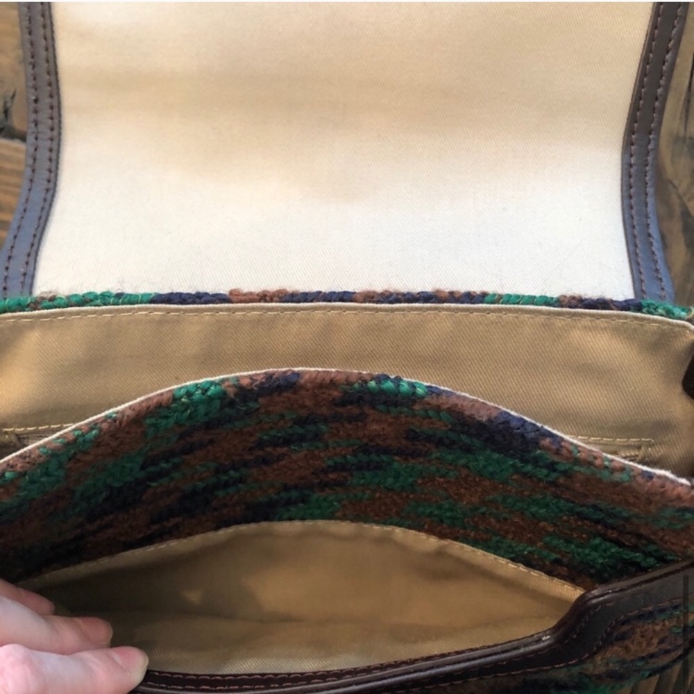 NWOT Talbots crossbody purse w/ knitted exterior - Picture 6 of 7